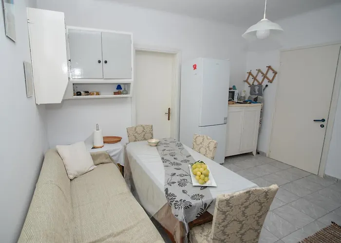 Сasa de vacaciones Markos' House *